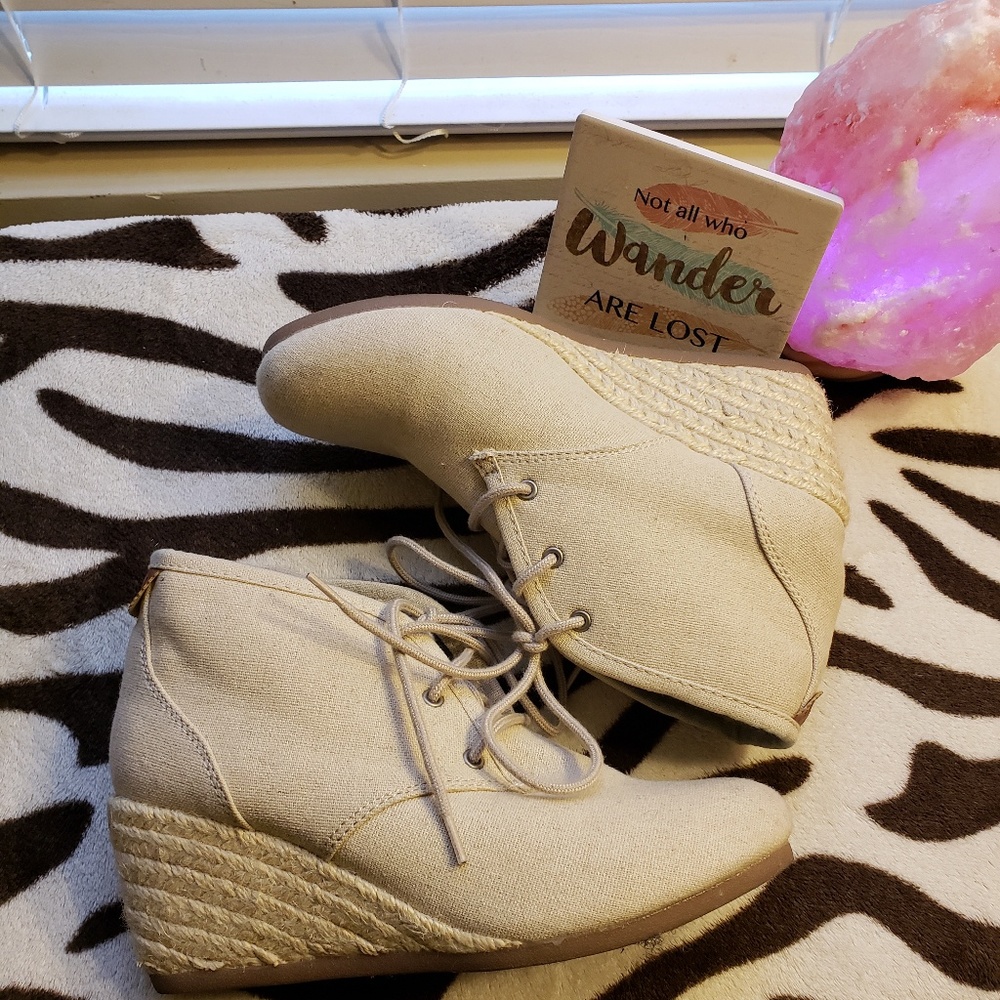Mad Love ankle booties